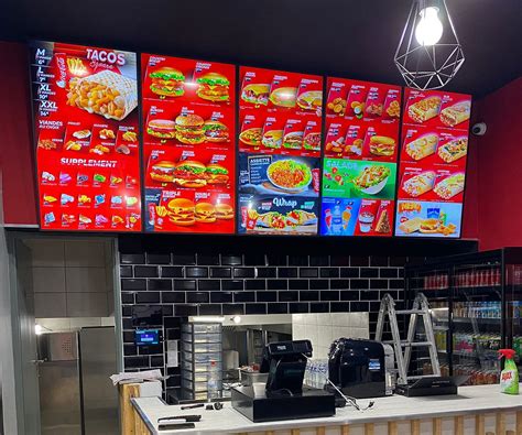 Best Digital Signage Software: User Reviews from August 2024 .